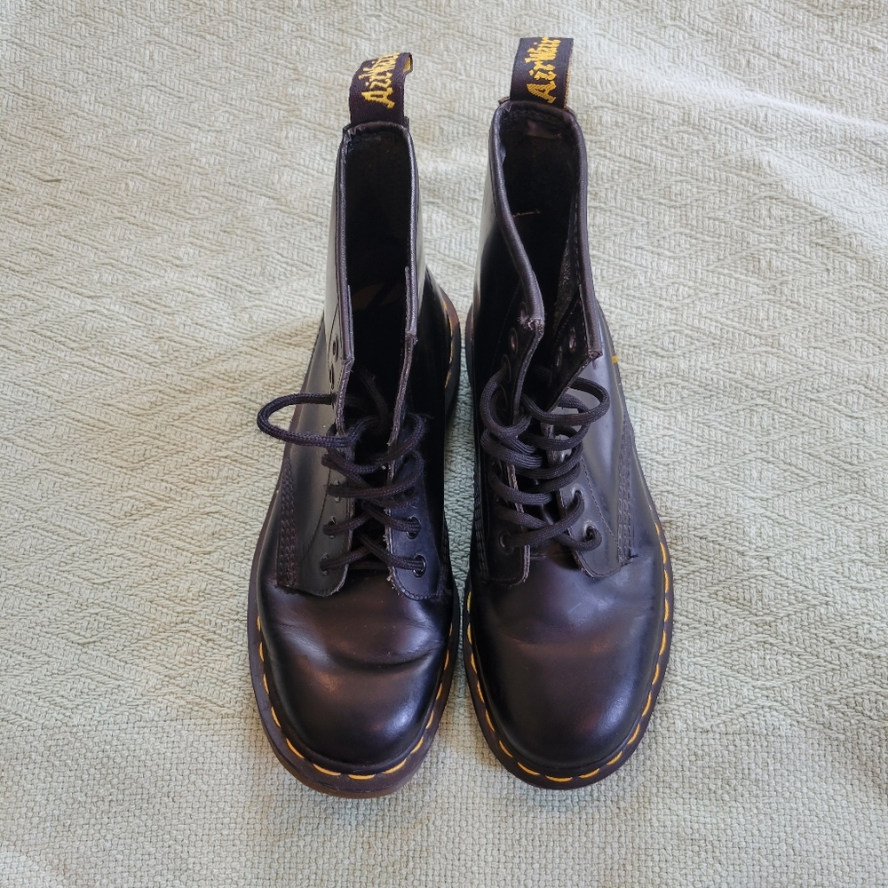 Vintage Doc Martens 8 Eyelet Boot- UK 4/US 6 Black Leather